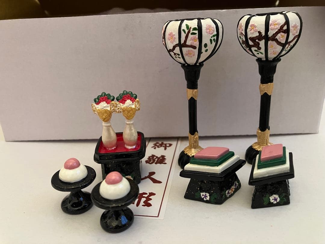 雛人形 ミニ ひな人形 3段飾り京春雛 木製三段十人飾り 茶　ケース付き