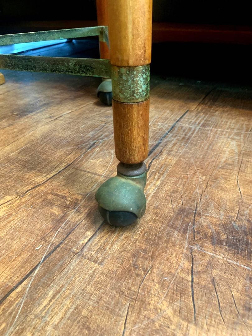 ヴィンテージ　ラウンドテーブルワゴン