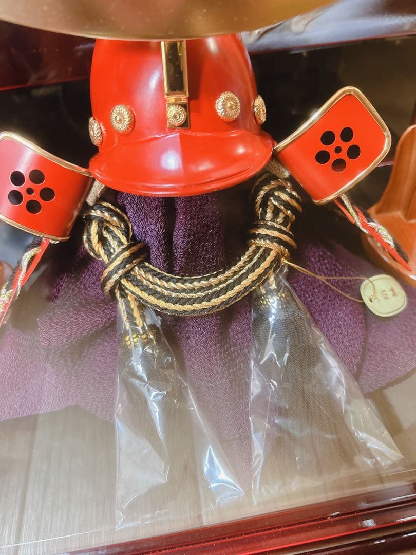 未使用　新品　兜　端午の節句　五月人形　こどもの日　伊達政宗　ガラスケース