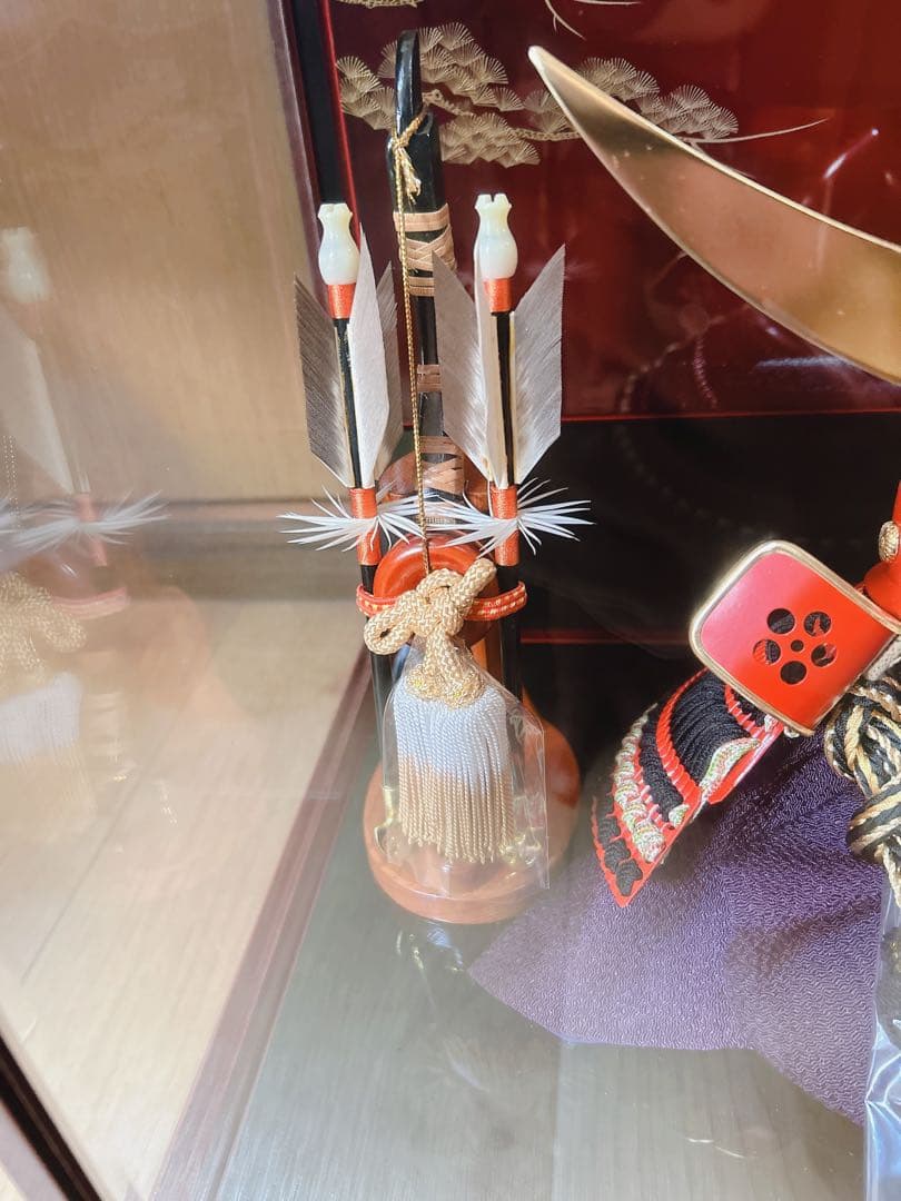 未使用　新品　兜　端午の節句　五月人形　こどもの日　伊達政宗　ガラスケース