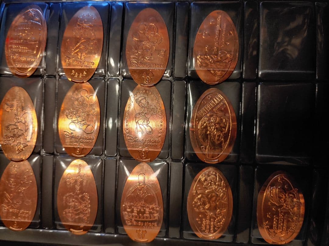 【最終値】【激レア】【閲覧数563】東京ディズニーリゾートメダル 2009コンプ