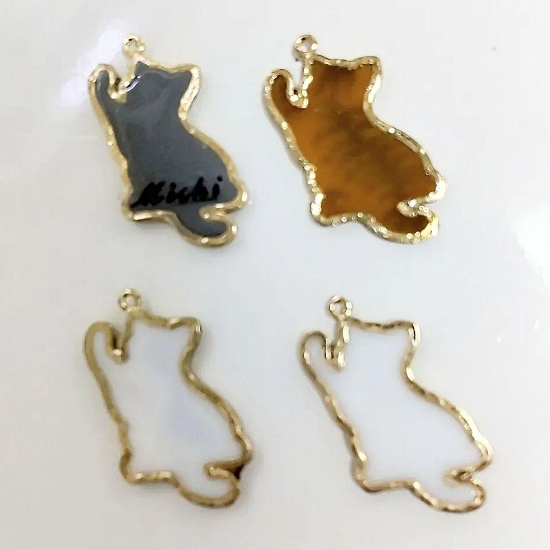 754】にゃんこチャーム／キーホルダー／ペンダント