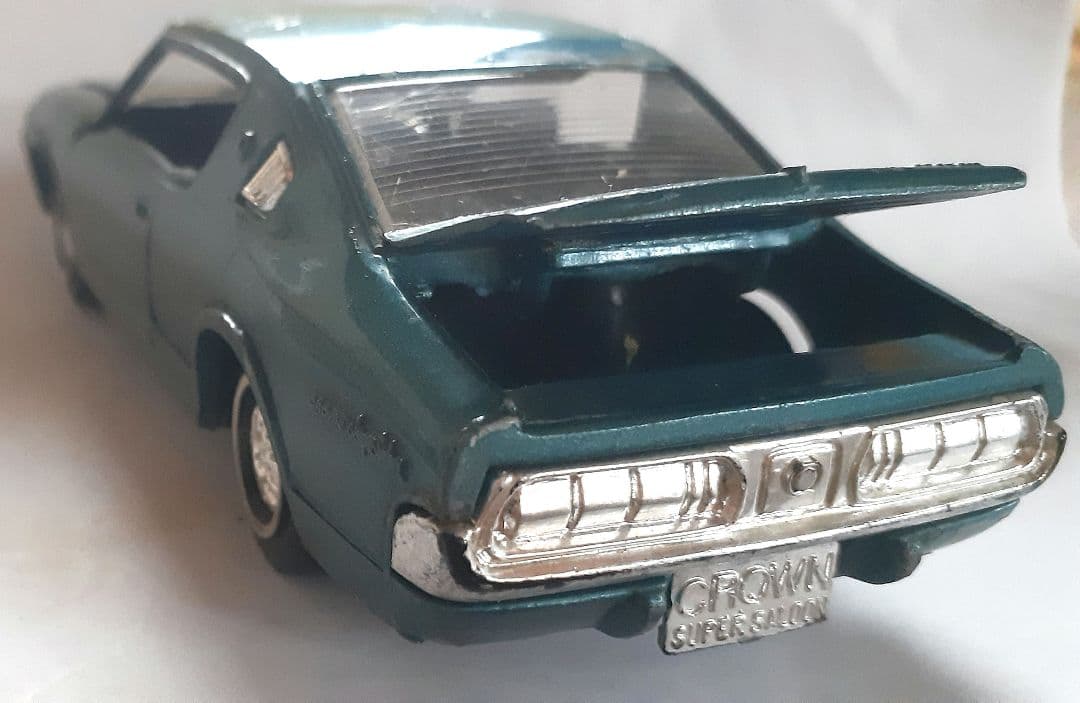 クラウン ハードトップ スーパーサルーン ダイヤペット 1/30 トヨタ