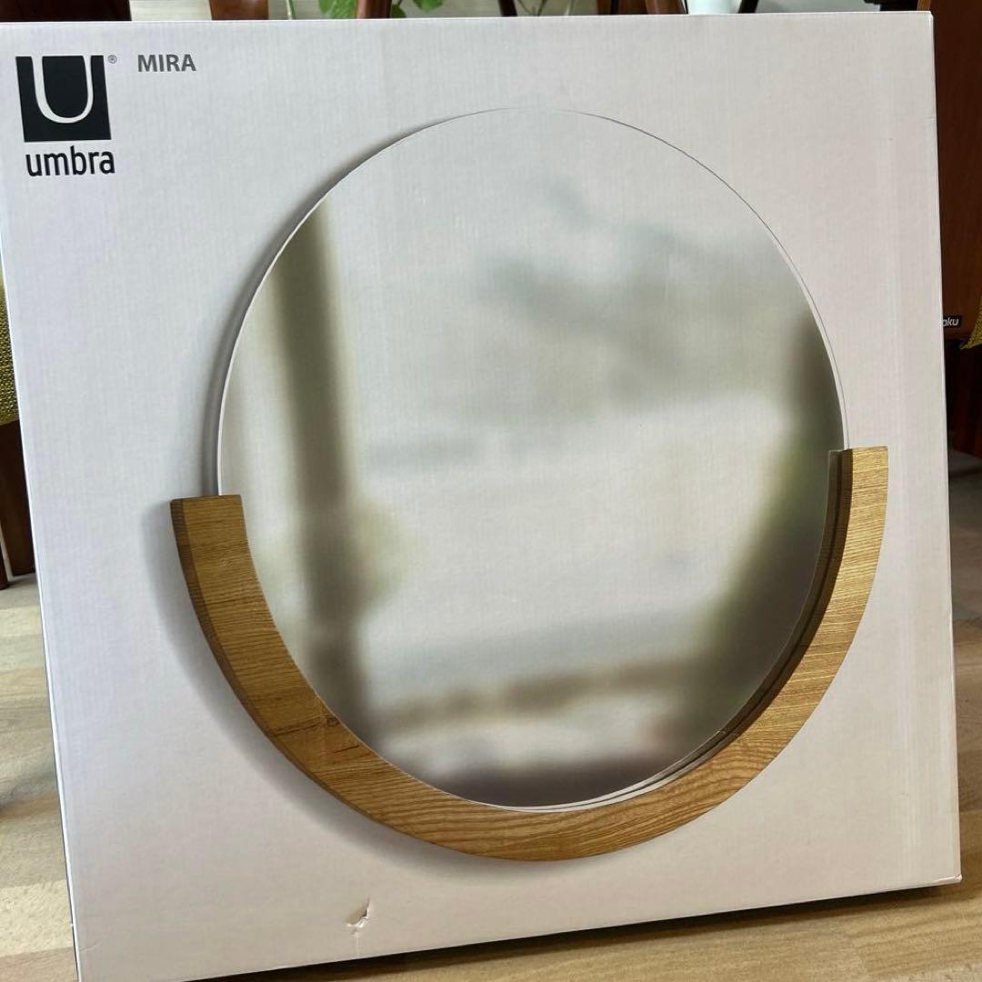お値下げ❗️【新品】Umbra おしゃれ　円形ウォールミラー　50.8cm