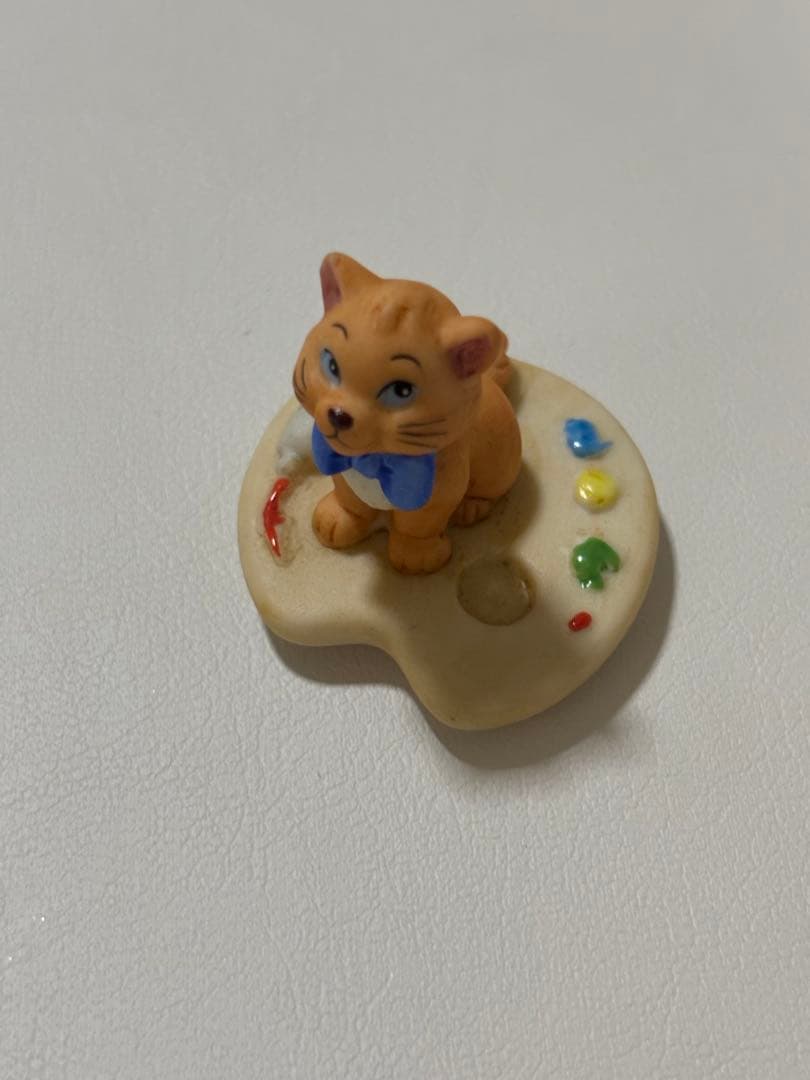 加藤工芸　kato kogei ディズニー おしゃれキャットマリー 置物