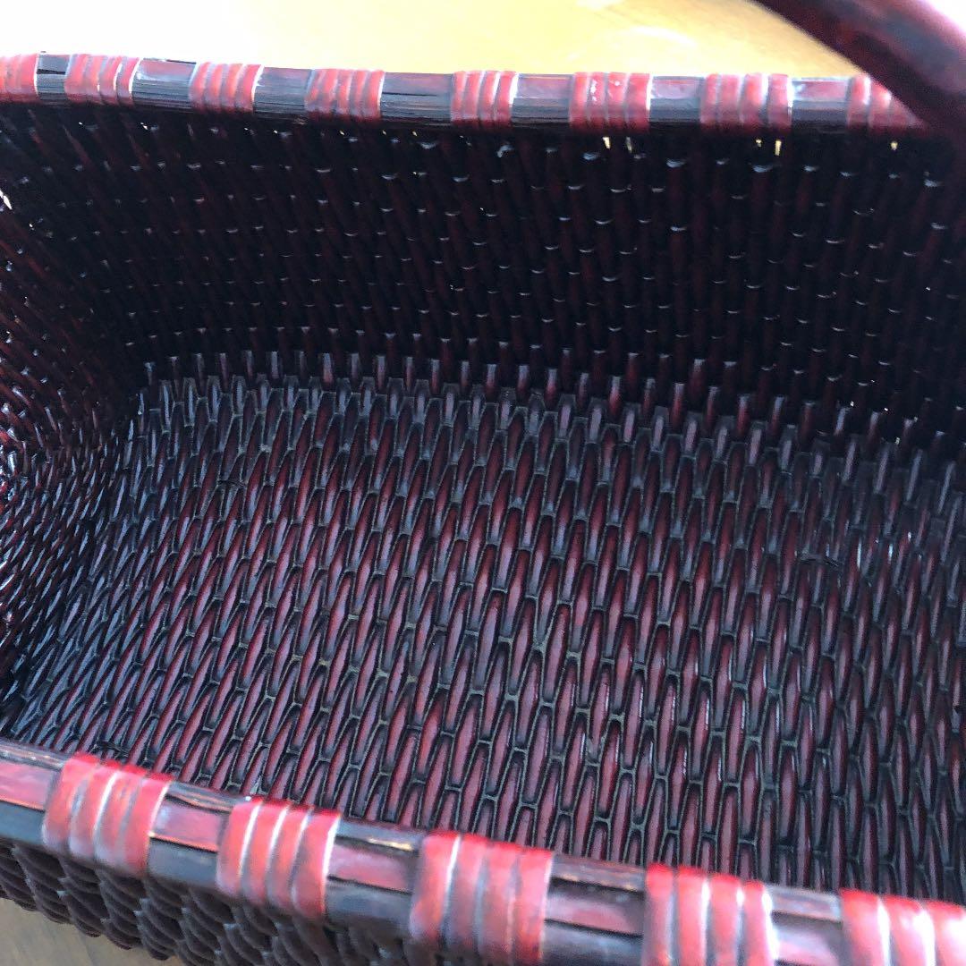 編み籠　バスケット