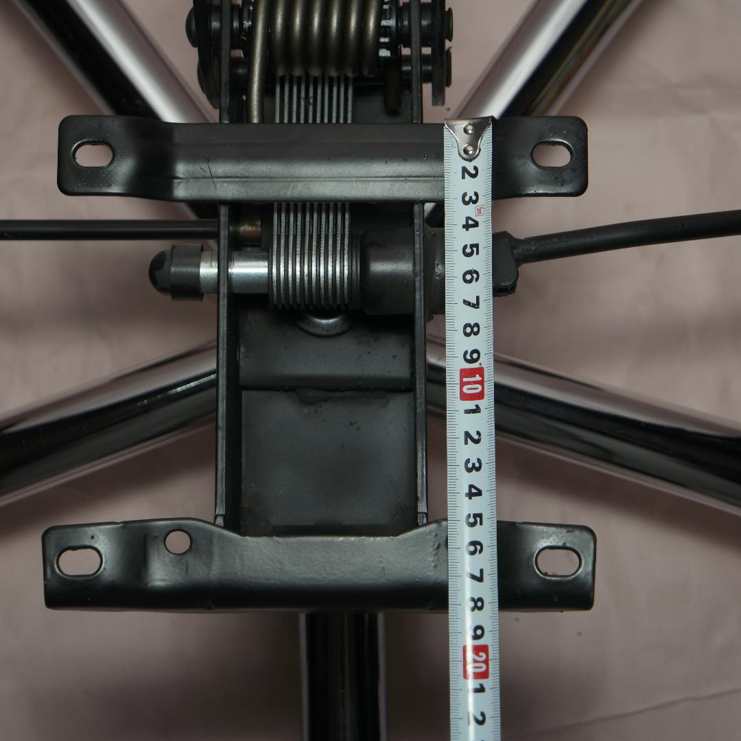 ニトリ オフィスチェア脚 背もたれの高さと角度を調整可能 | 椅子の5つの光線