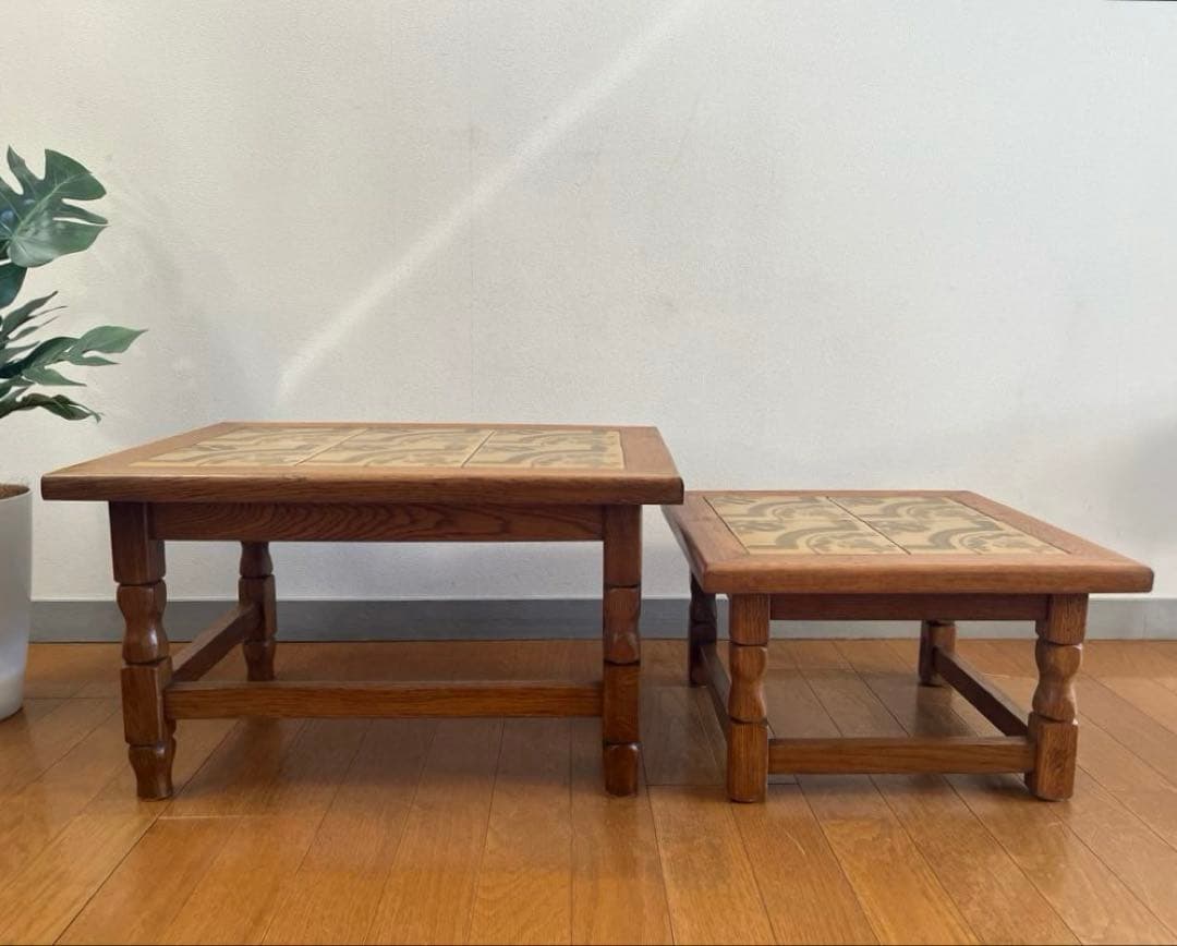 ヴィンテージ　ルーマニア　タイルトップ　ネストテーブル　オーク　サイドテーブル
