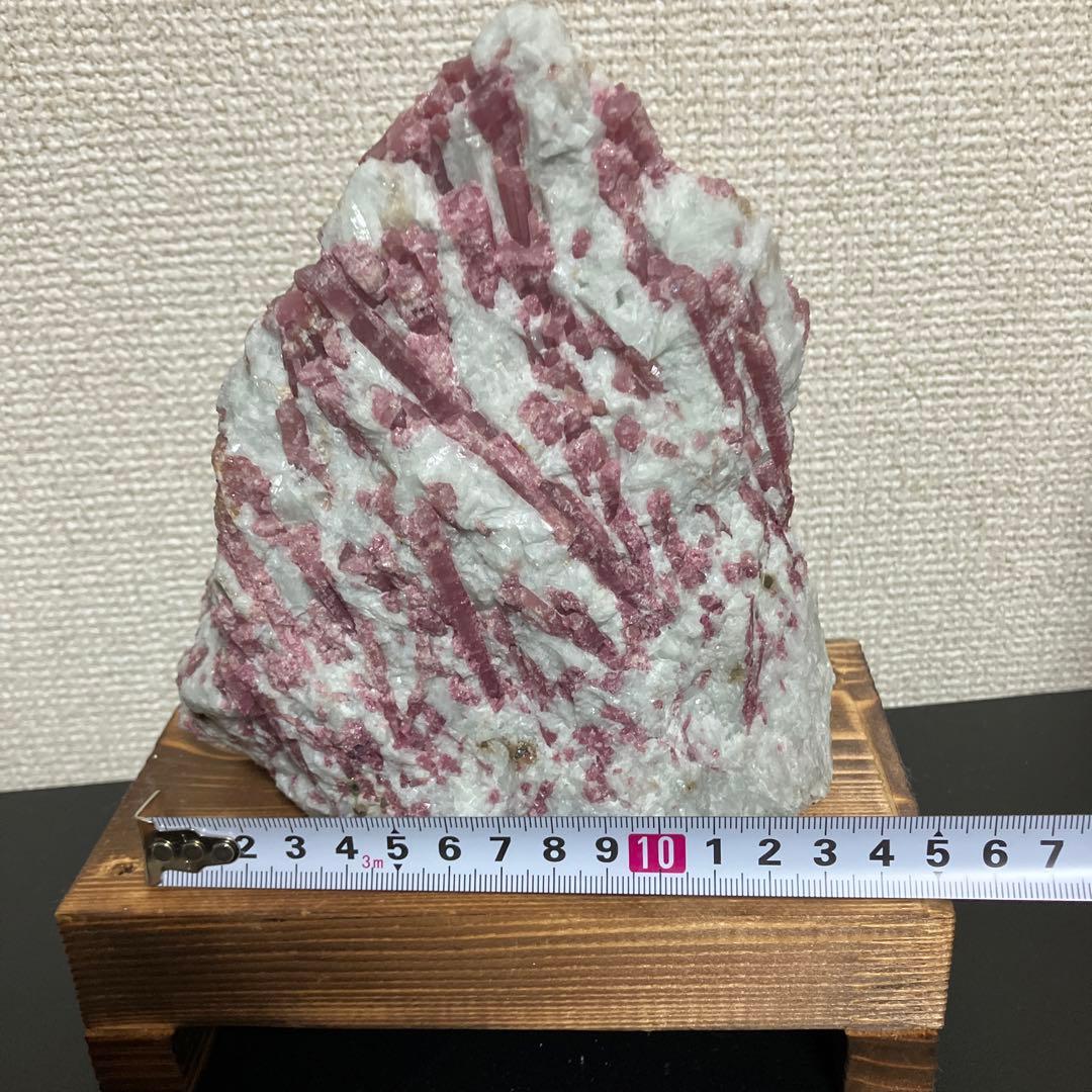ピンクトルマリン原石1.8キロ