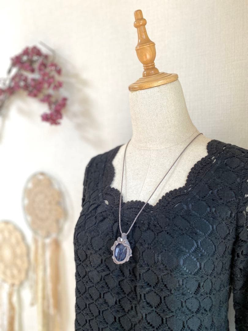 ソーダライト＊天然石マクラメネックレス/ヒーラーの作るお守りアクセサリー