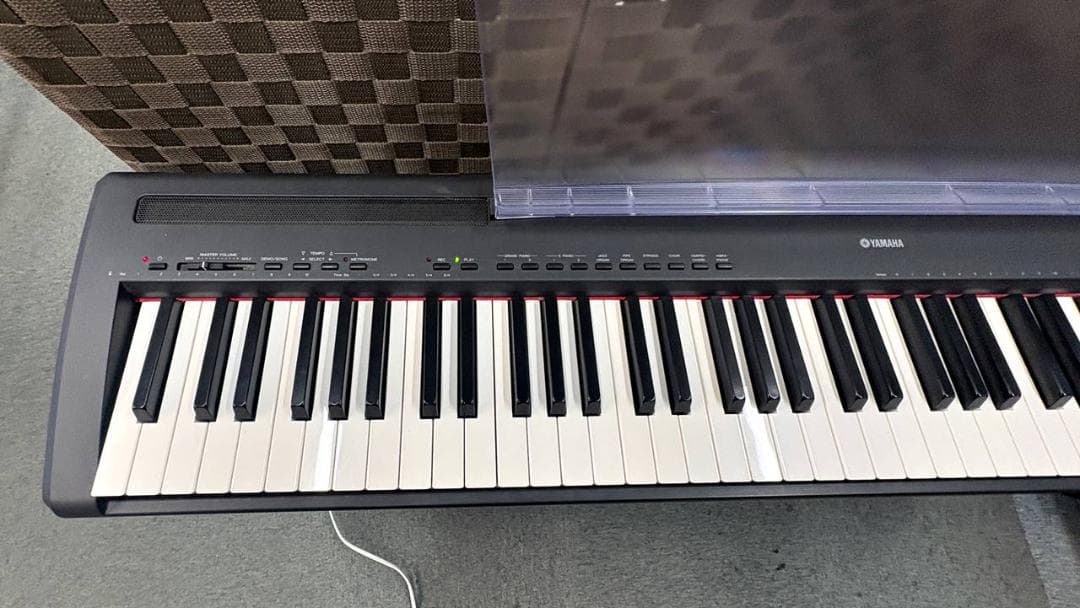 京都市引取り限定】YAMAHA 電子ピアノ P-95 88鍵盤スタンド・ペダル