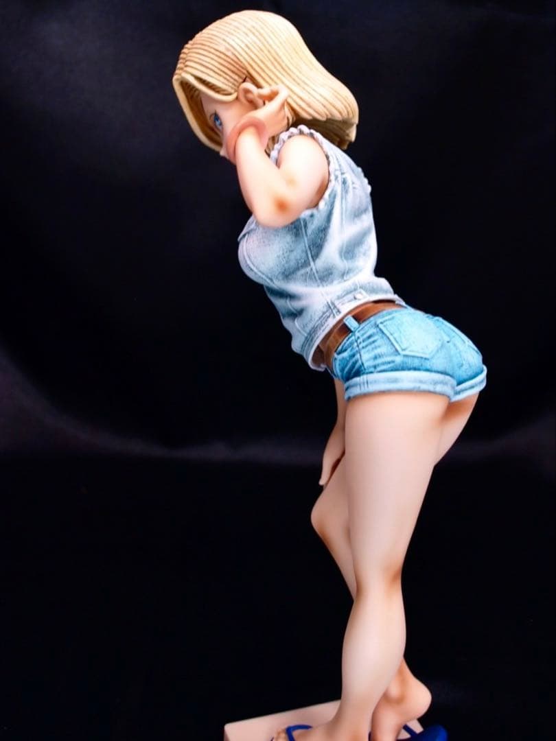 ドラゴンボール 人造人間18号 フィギュア リペイント グリッター&グラマラスB