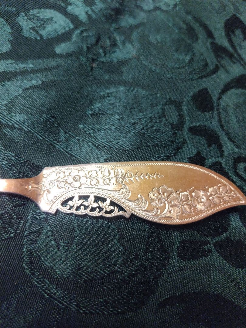 透かし細工　純銀　バターナイフ