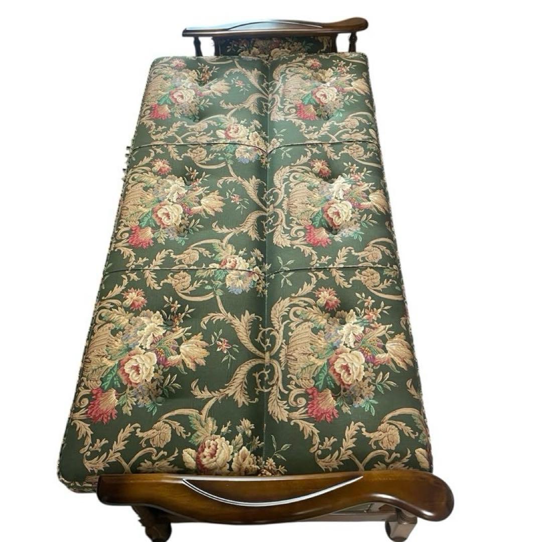 カリモク家具 コロニアル 3人がけ ソファー ベッド