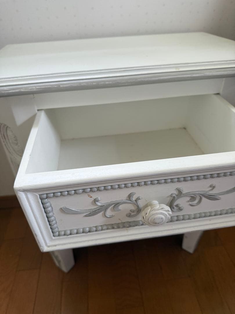 kino サイドテーブル　ホワイト