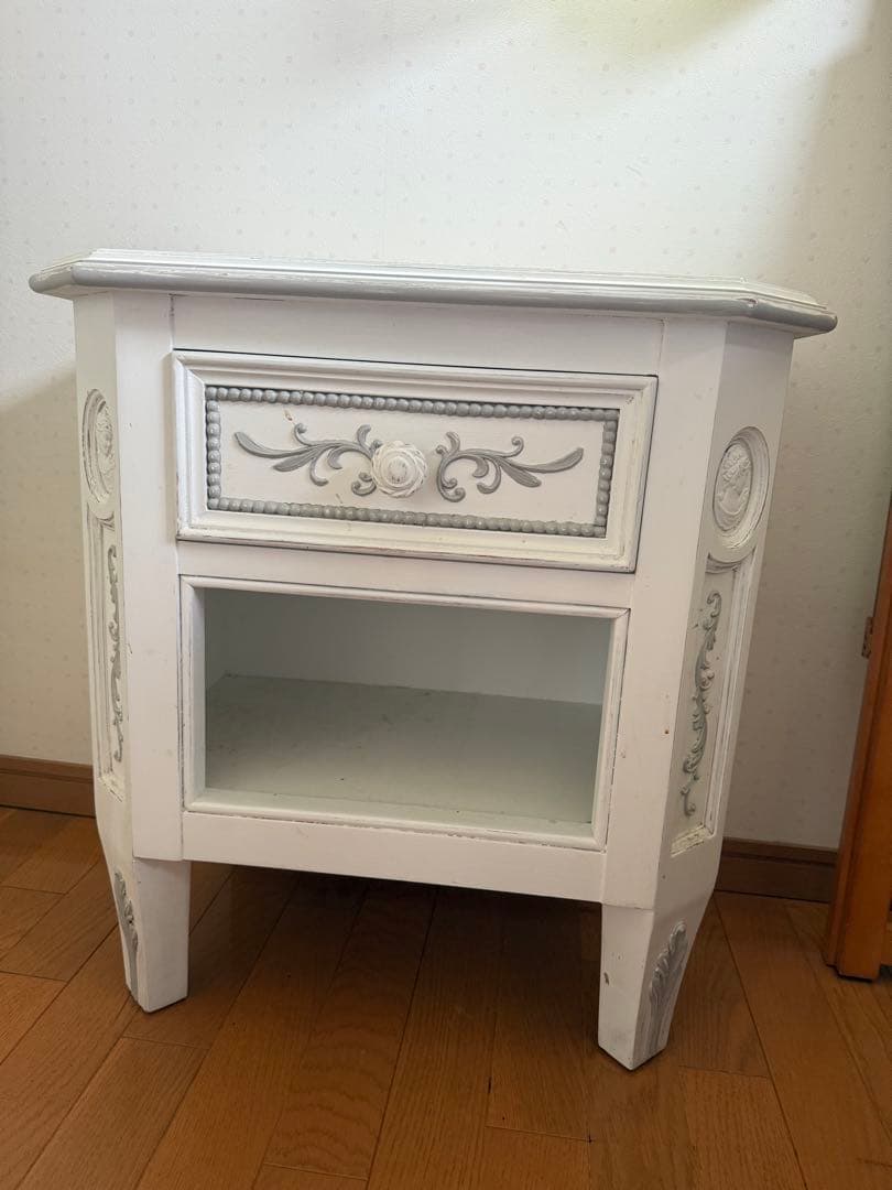 kino サイドテーブル　ホワイト