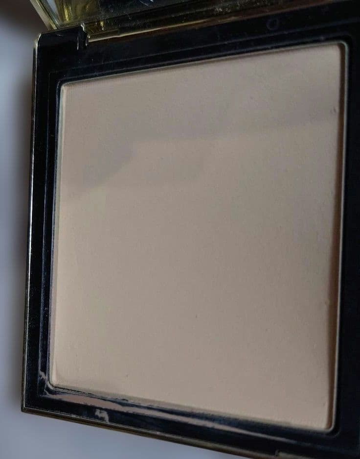 ゲラン　パリュールゴールドスキンコントロールコンパクト　０N