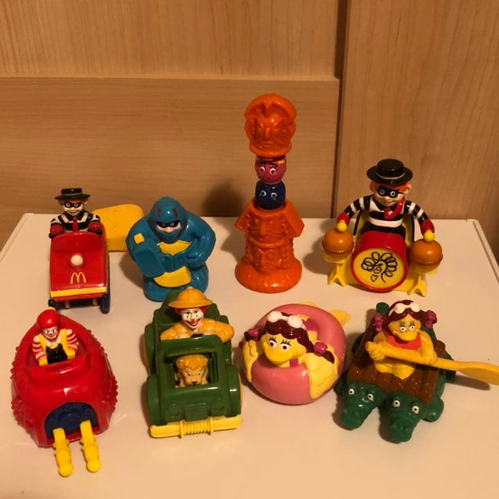 マクドナルド レトロな90年代ハッピーセット 8点 - メルカリ