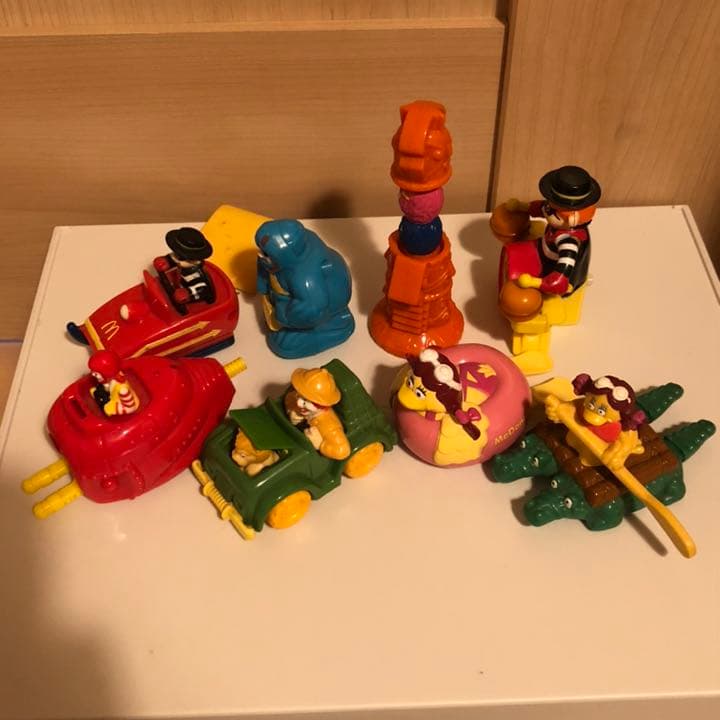 マクドナルド レトロな90年代ハッピーセット 8点 - メルカリ