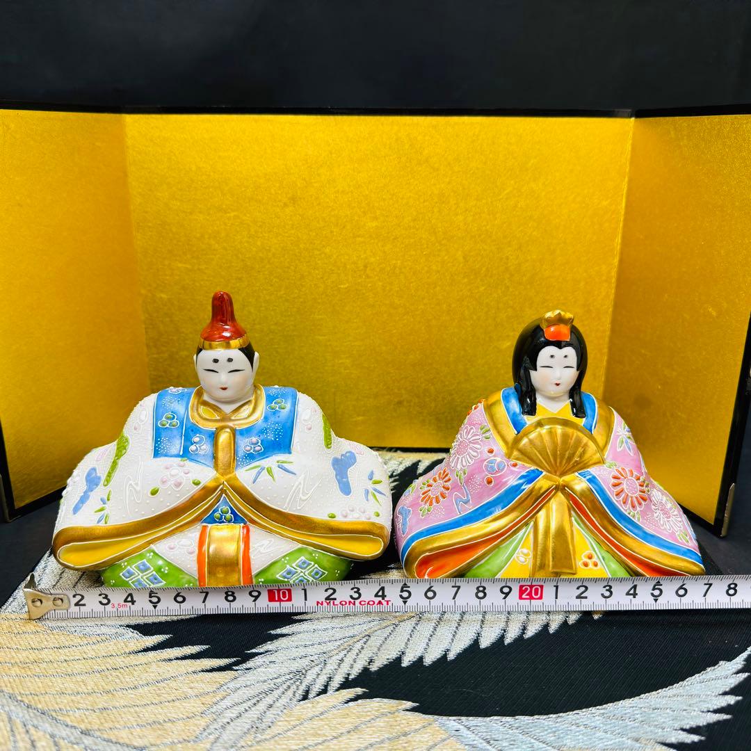 九谷焼　九谷長峰　在銘　雛人形　細描盛　（台・屏風・立札付 )