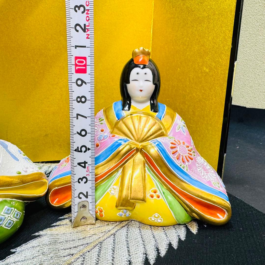 九谷焼　九谷長峰　在銘　雛人形　細描盛　（台・屏風・立札付 )