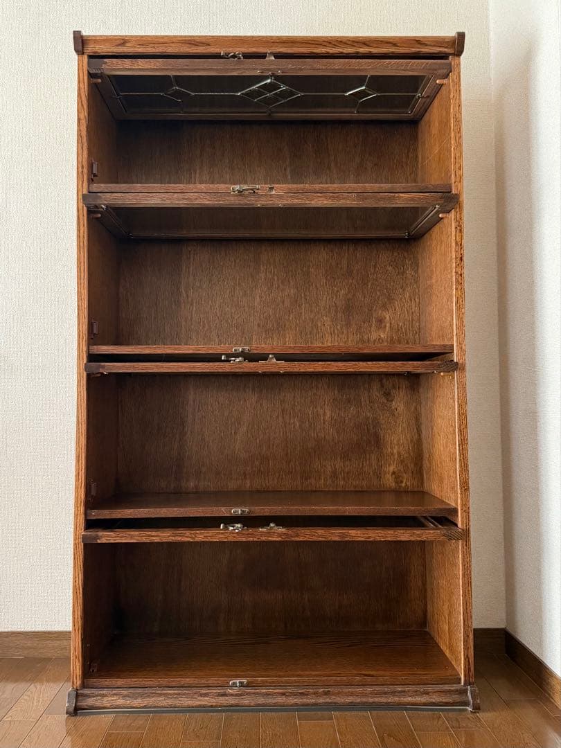 木製ガラス扉付き4段キャビネット ブックシェルフ