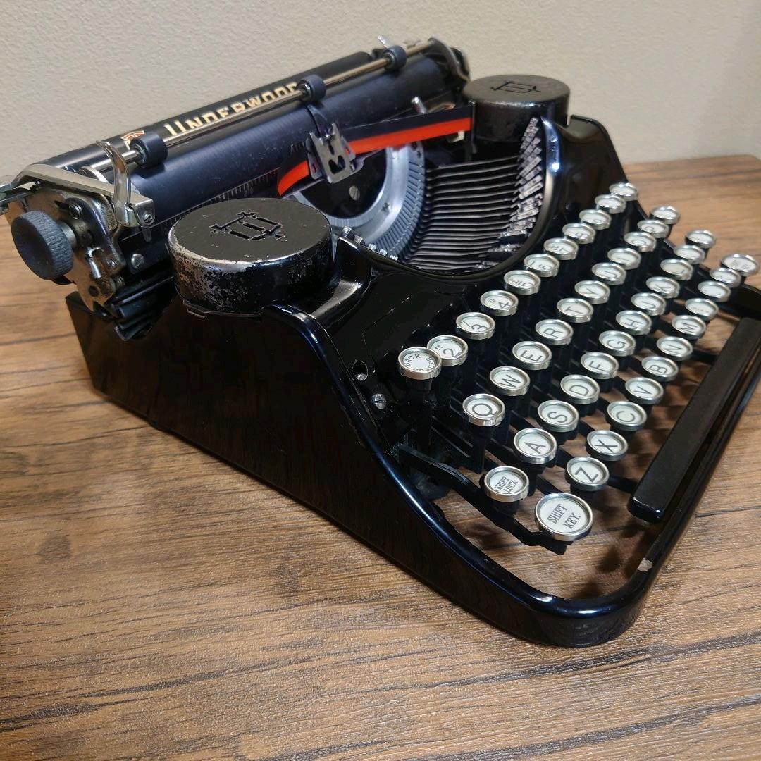 underwood アンティーク タイプライター ヴァイオレットエヴァー