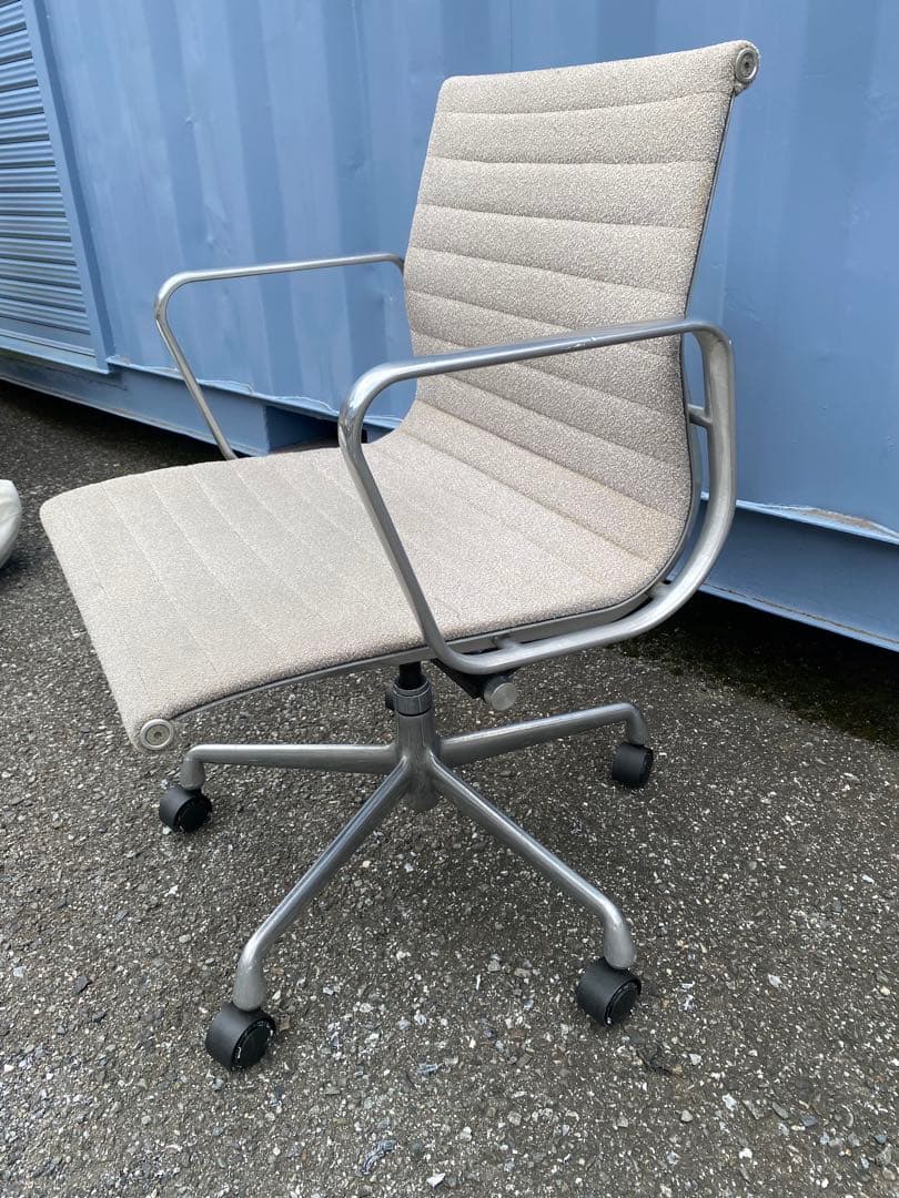 kawswaswas B)HermanMiller/ハーマンミラー