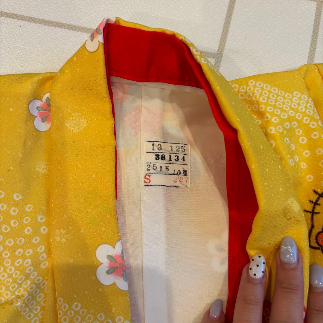 【美品】ハローキティ 七五三 着物セット平成レトロ　足袋付きイエロー3歳