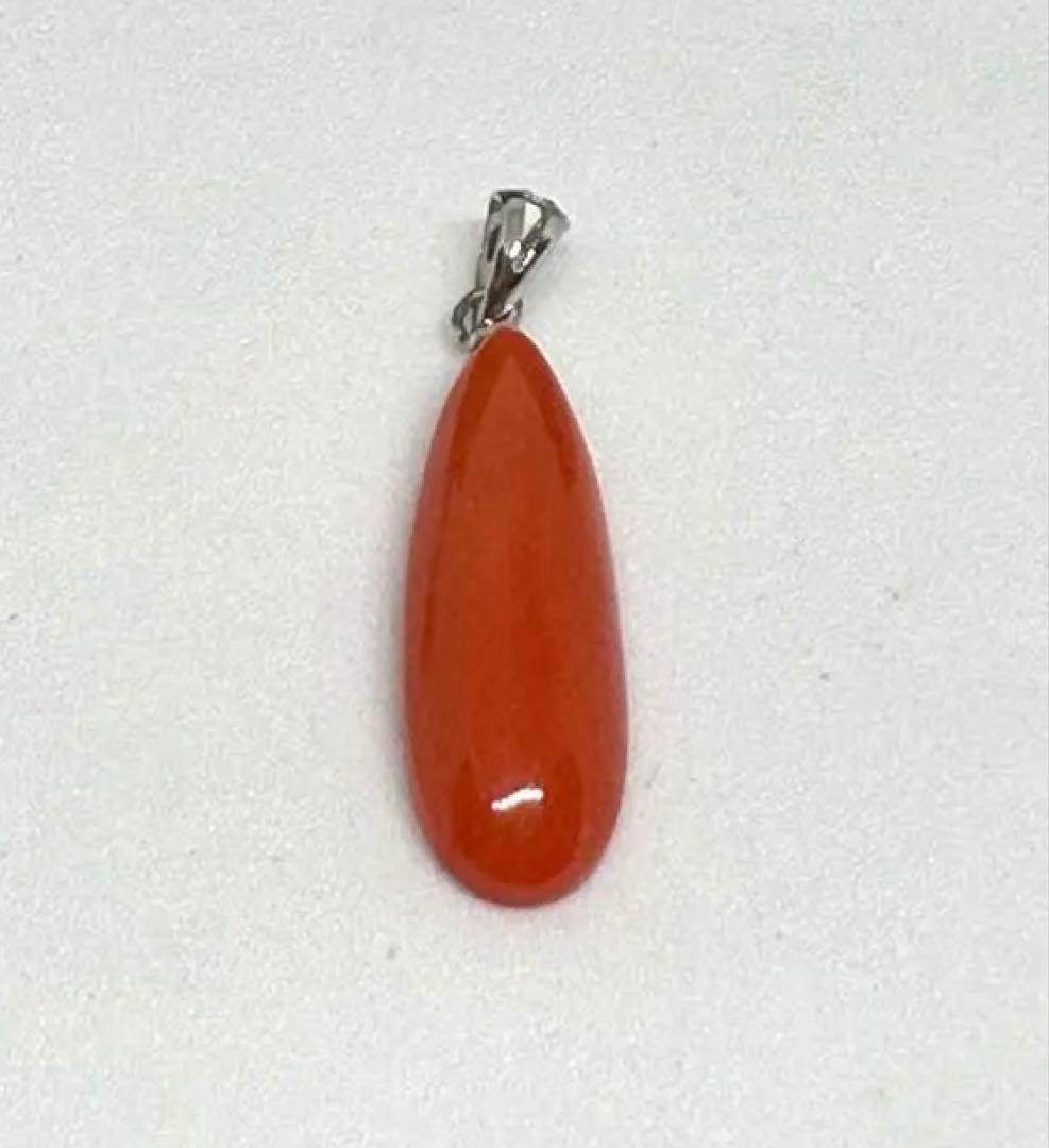 天然珊瑚オレンジ色の滴型ペンダント シルバー