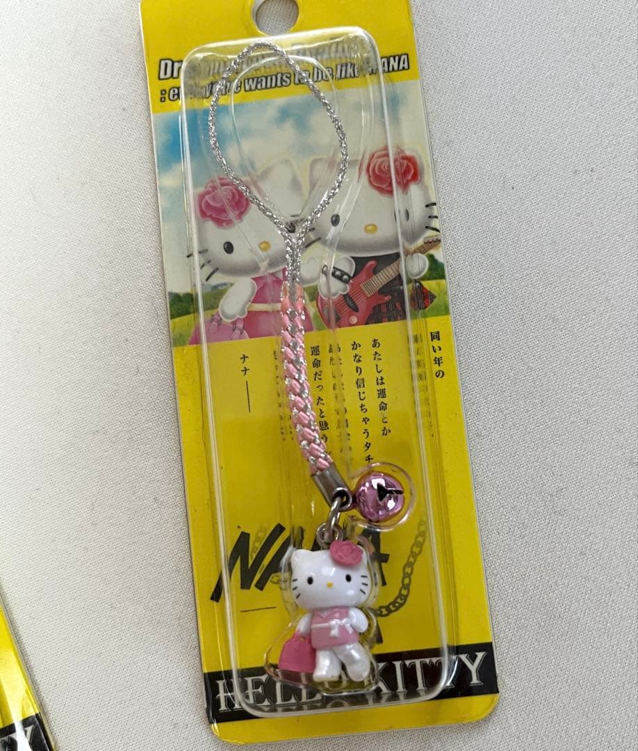 激レア☆希少☆NANA × ハローキティ☆ストラップ☆根付け☆漫画NANA