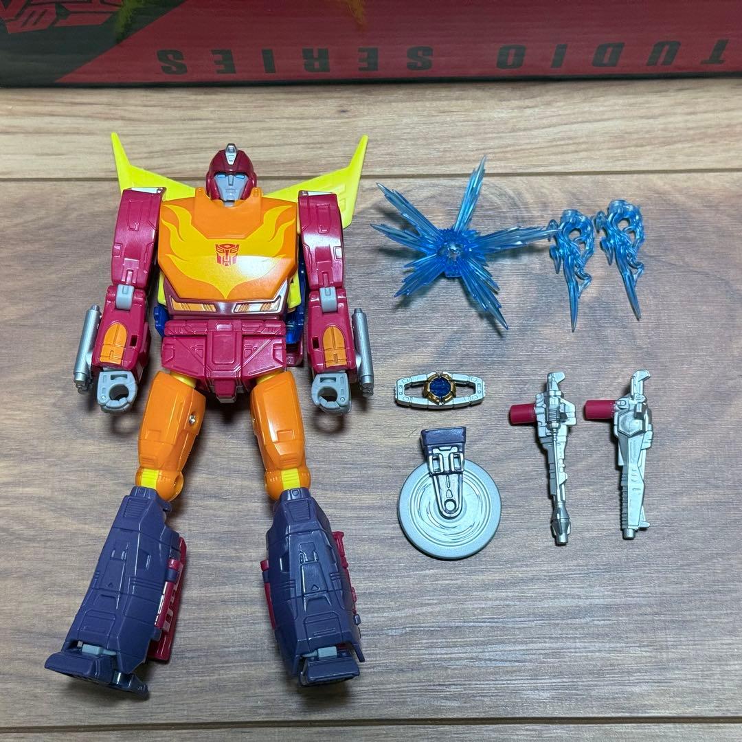 トランスフォーマー　タカラトミー スタジオシリーズ ホットロッド　おまけ