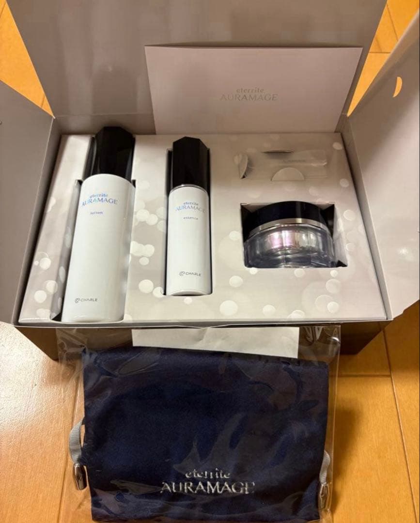 シャルレ　オーラマージュプレミアム限定セット