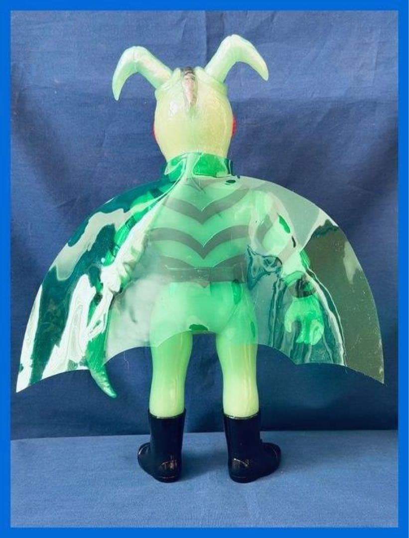 ☆メディコム・トイ 東映レトロソフビ 仮面ライダー カマキリ男（新色