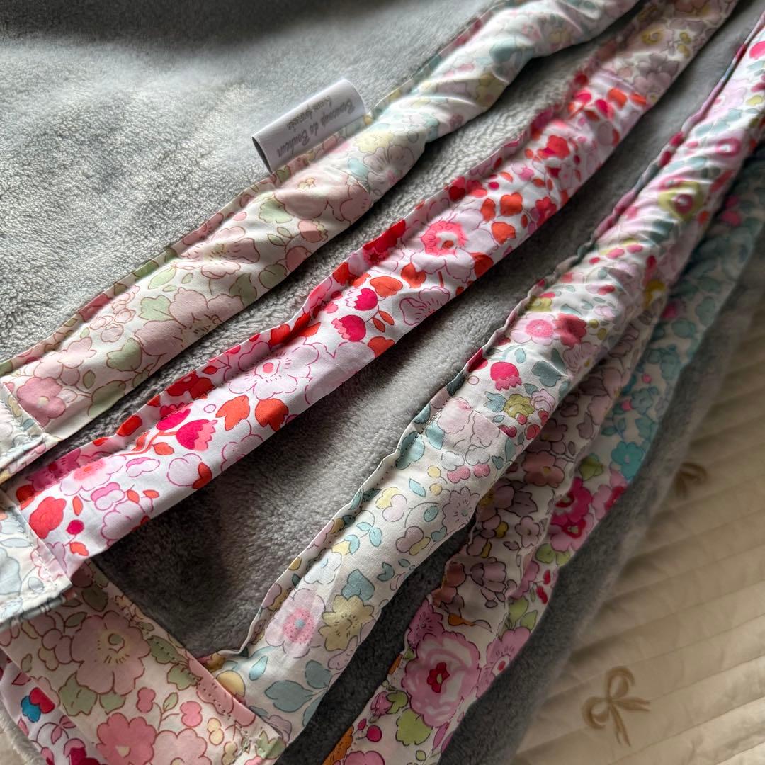 もかちゃん様❤オーダーページ　ハンドメイド　リバティ　毛布　ブランケット