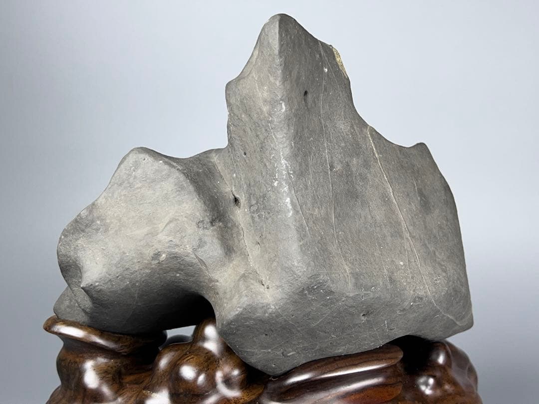 太湖石 自然石 鑑賞石 飾り石 中国美術 紫檀台座 香炉石 置物 高さ24cm