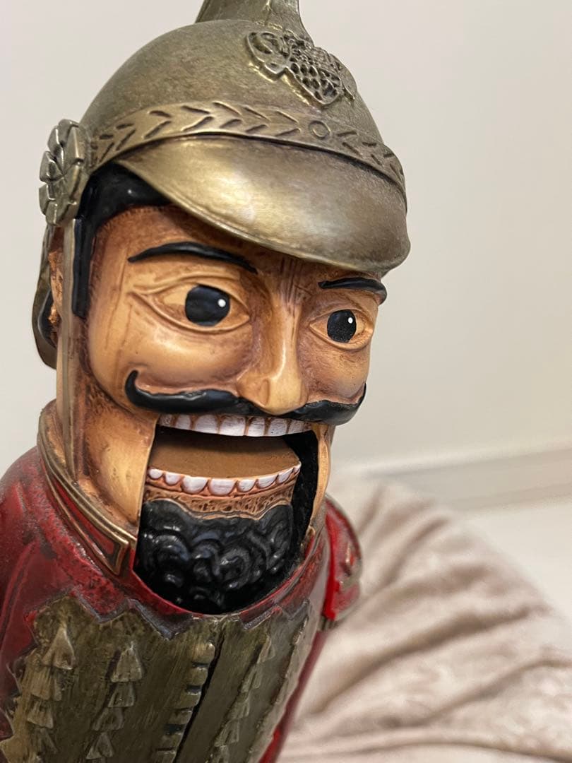 くるみ割り人形と秘密の王国 ディズニー 世界限定1800個   シリアルナンバー