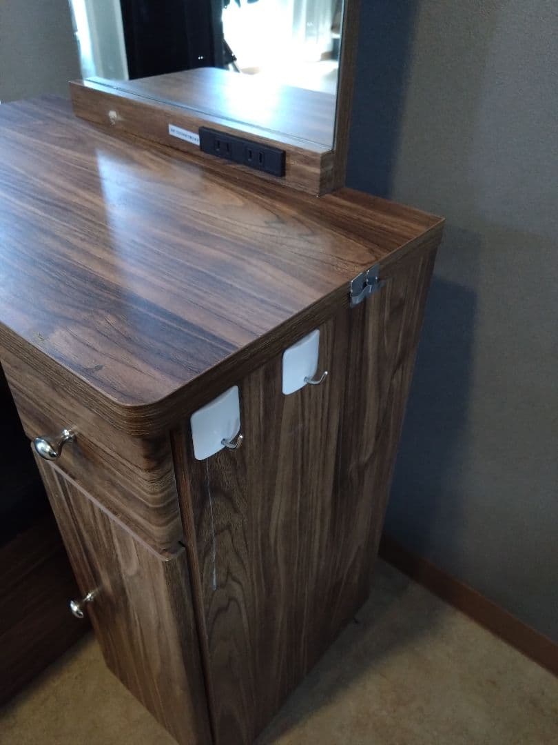 ドレッサー・鏡台【コンパクト】引き取り来れる方送料お値引き有