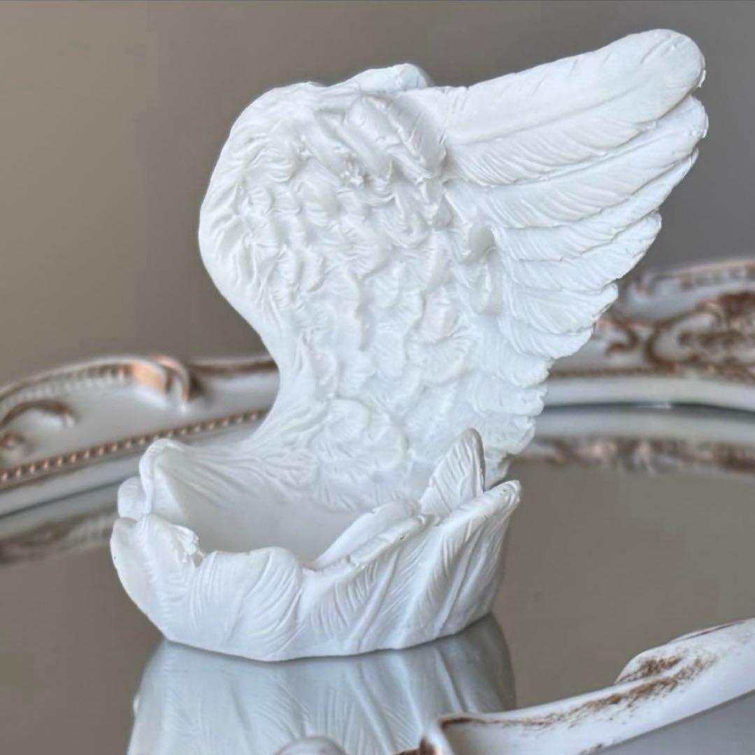 再入荷‼️天使の羽 台座 過去出品出てます！スフィアやさざれ入れに♡♡