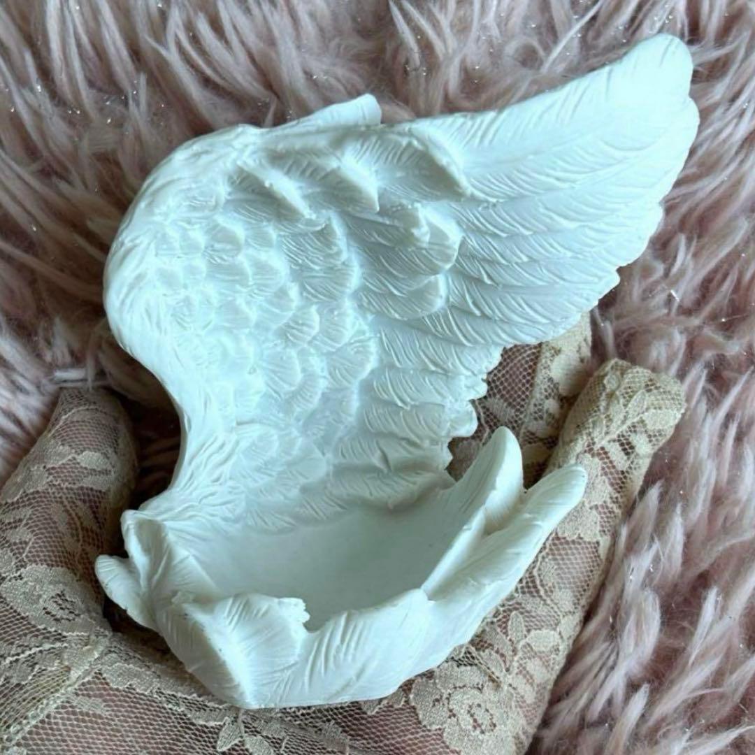 再入荷‼️天使の羽 台座 過去出品出てます！スフィアやさざれ入れに♡♡