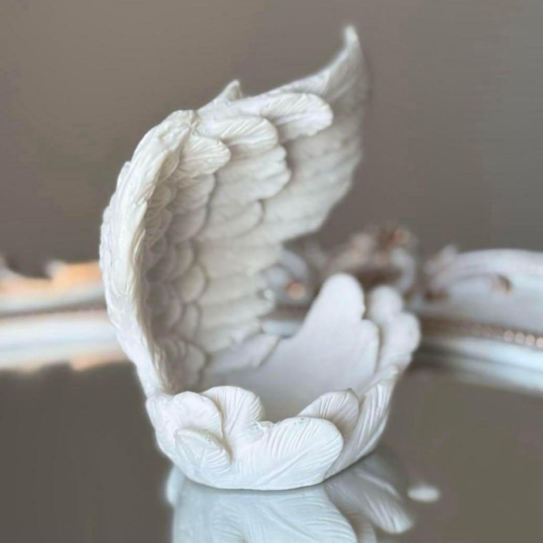再入荷‼️天使の羽 台座 過去出品出てます！スフィアやさざれ入れに♡♡