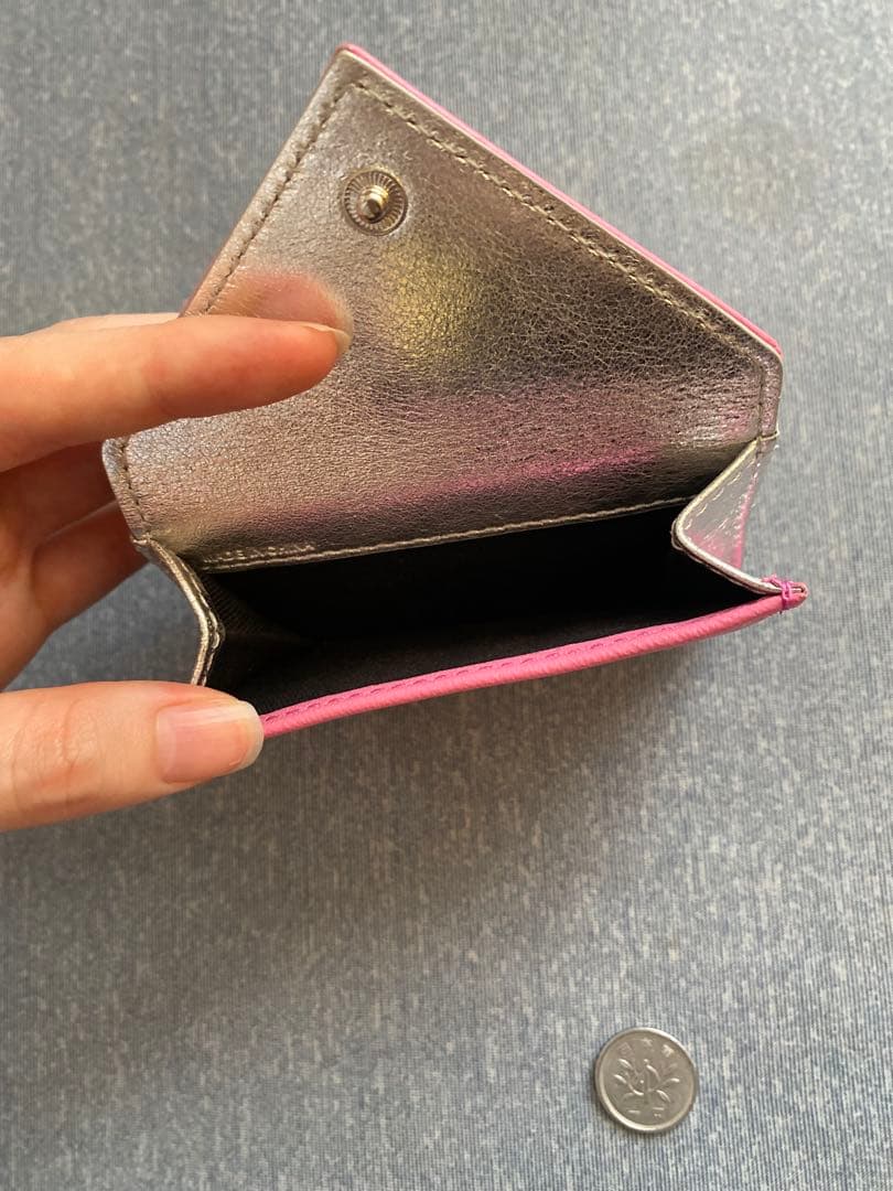 ヴィヴィアン　ピンクレザー　ミニ財布