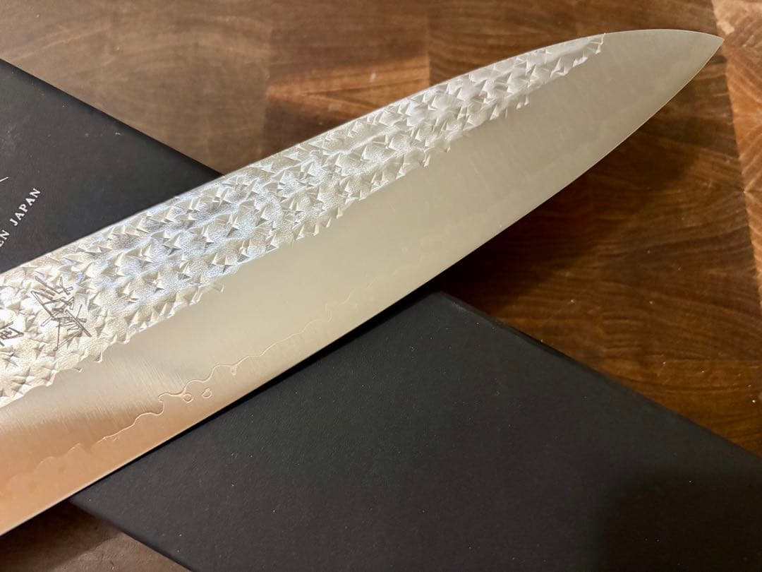 越前　黒崎優　SG2 閃光　牛刀　270mm 包丁　槌目　粉末ハイス　未使用