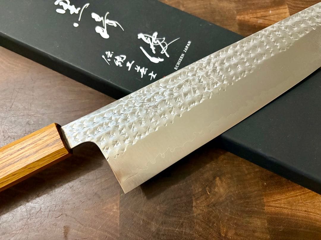 越前　黒崎優　SG2 閃光　牛刀　270mm 包丁　槌目　粉末ハイス　未使用