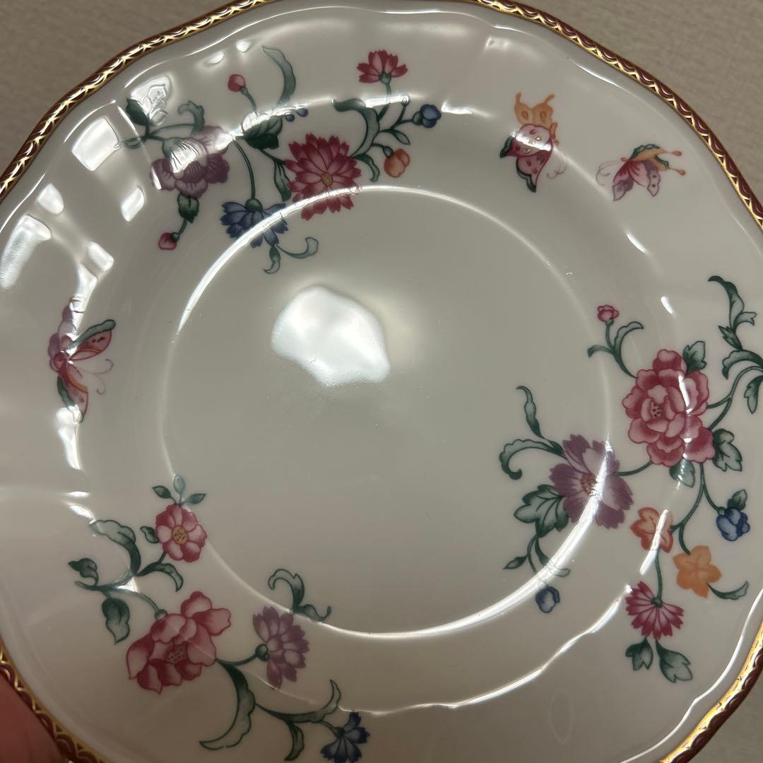 ウェッジウッド　クリスタベル　デザートプレート　20.5cm