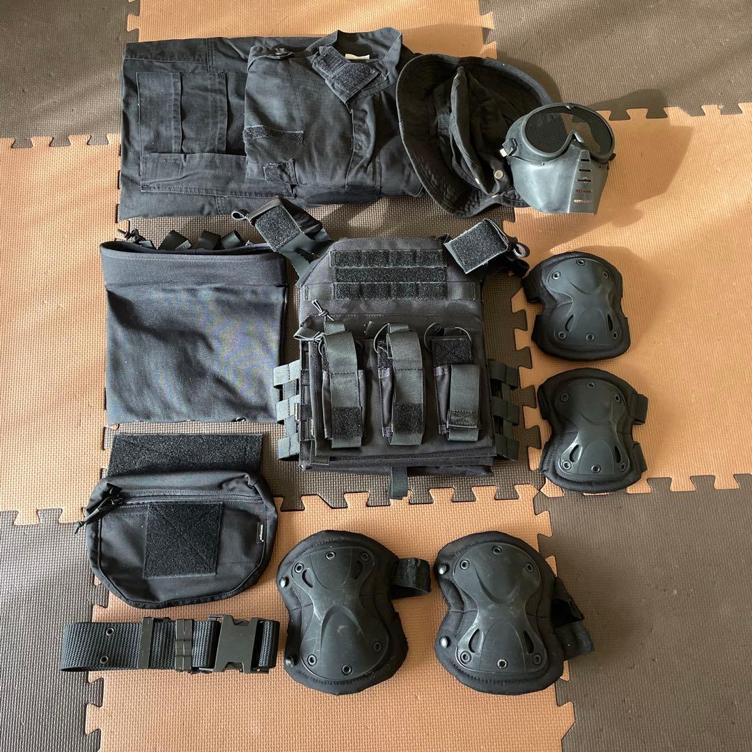 戦闘服とプロテクターセット 黒 楽天市場】【送料無料】GUN FREAK マルチカムブラック 迷彩服 上下