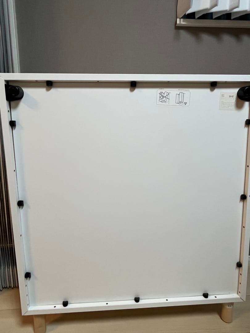 ホワイト　エーケト　IKEA