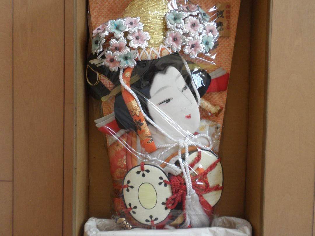 押絵羽子板　極上松園　飾り台付き