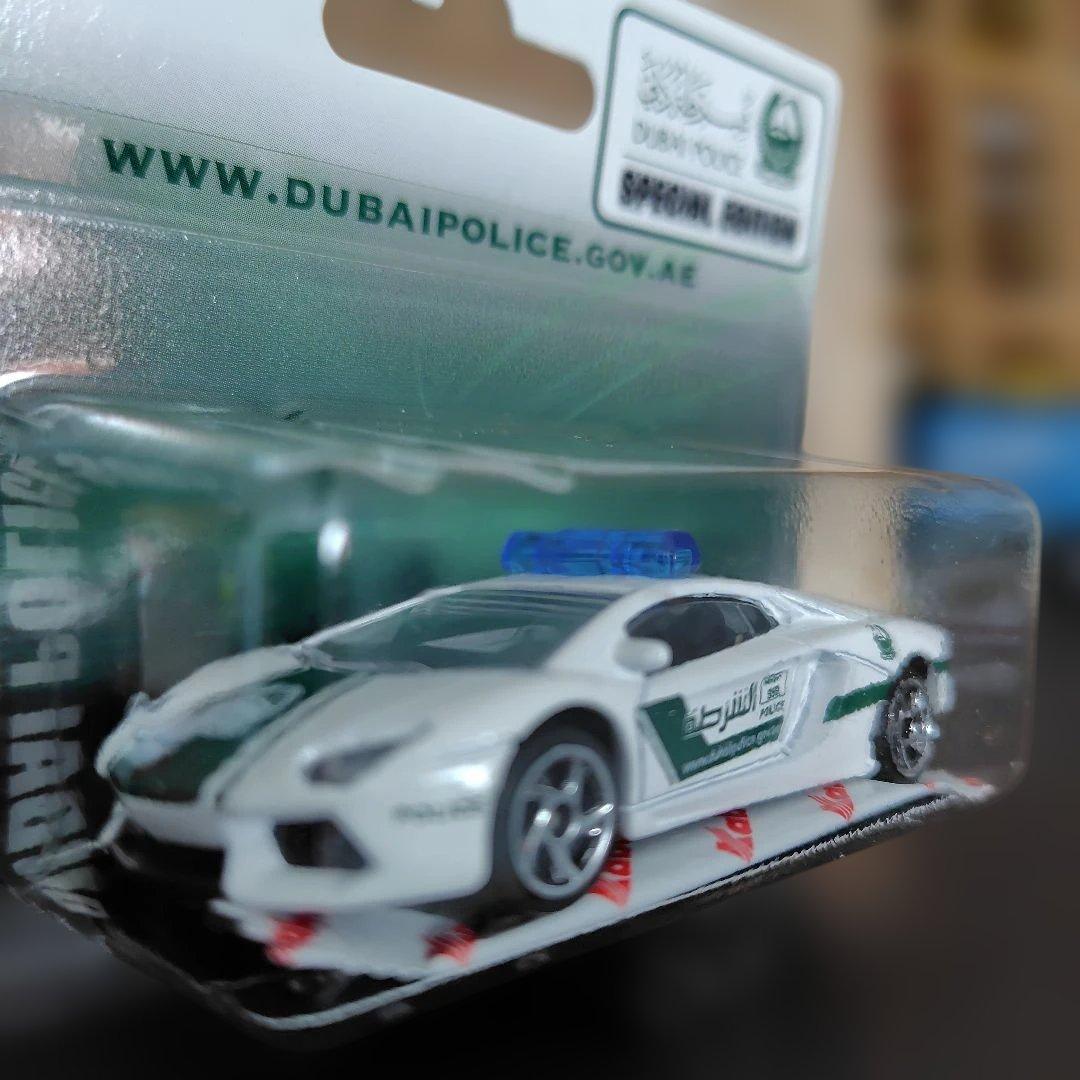 ドバイ警察ミニカーセット 5台