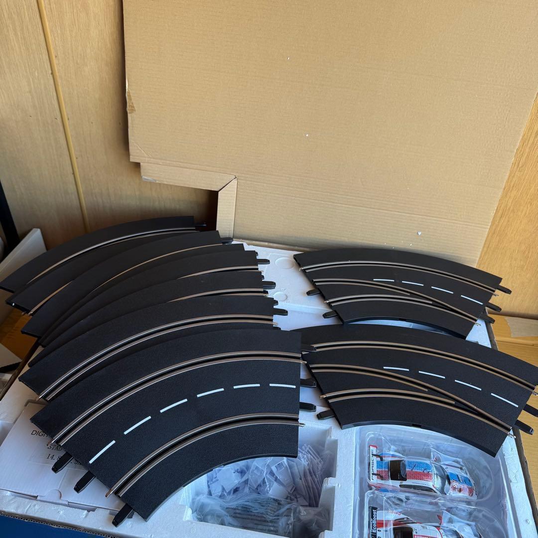 スロットカー カレラ Digital132 GT Face Off 1/32